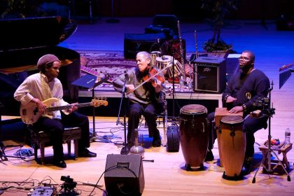 India S Ensemble 1277269733